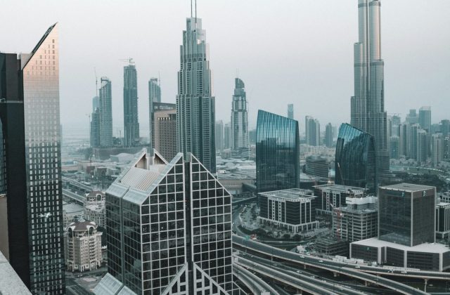 مكتب مجهز للإيجار في مركز دبي المالي العالمي — صورة 2