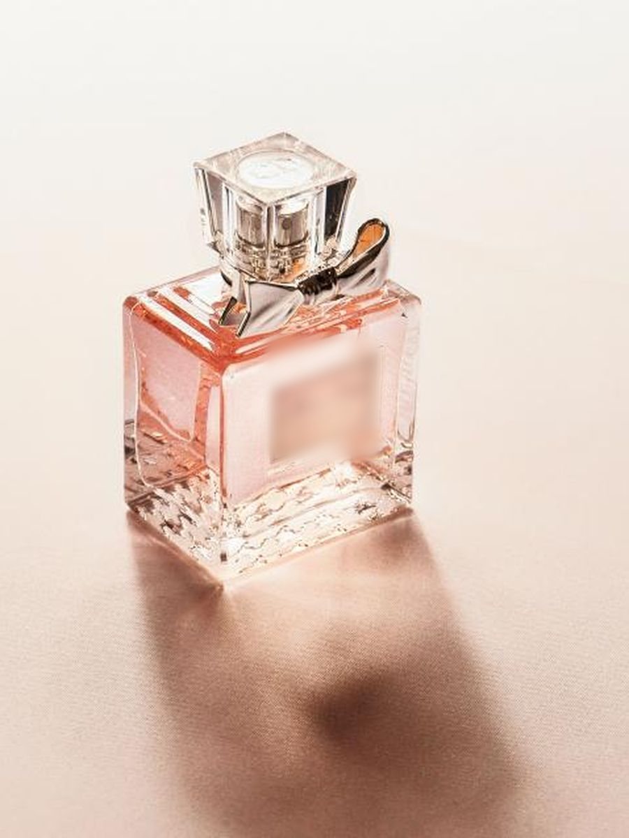 زجاجة عطر