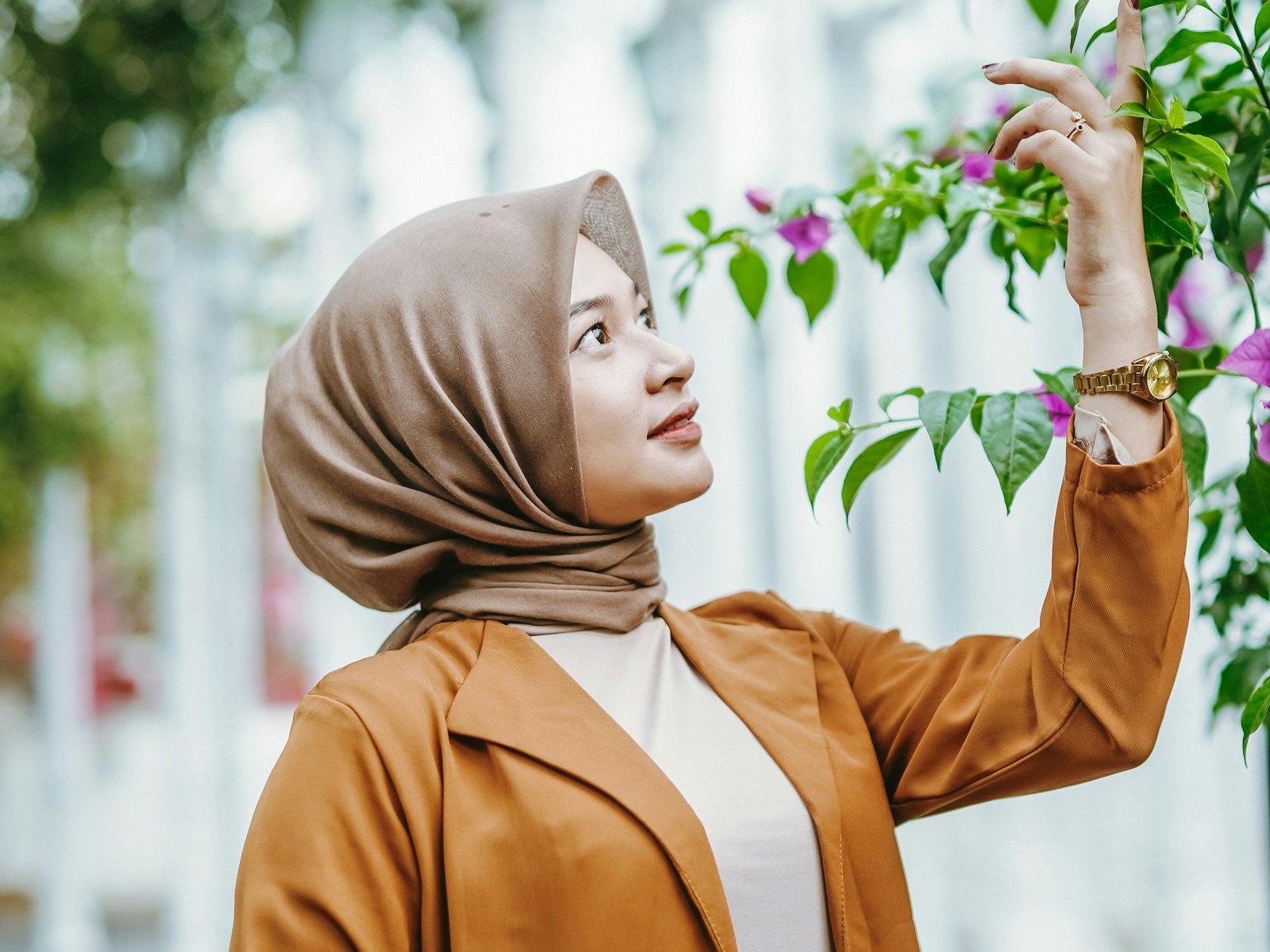 اختيار الأقمشة لصيف الخليج